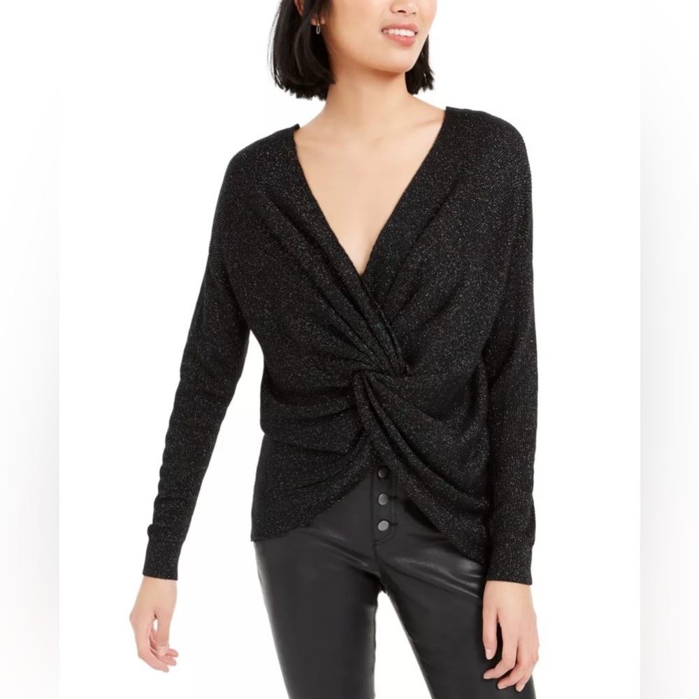 NWT, Bar III, Size XL, long sleeved glitter sweater with v-neck